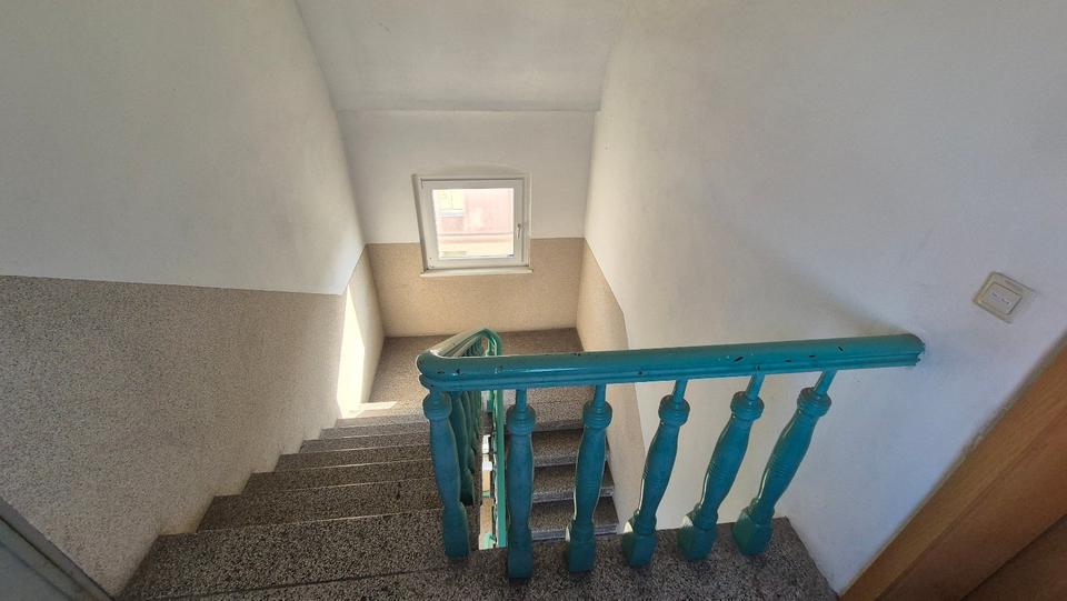 Dachgeschoßwohnung Halle (Saale) Frohe Zukunft - 2 Zimmer, 50 m&sup2;, 400&euro; | Angebot:25104004