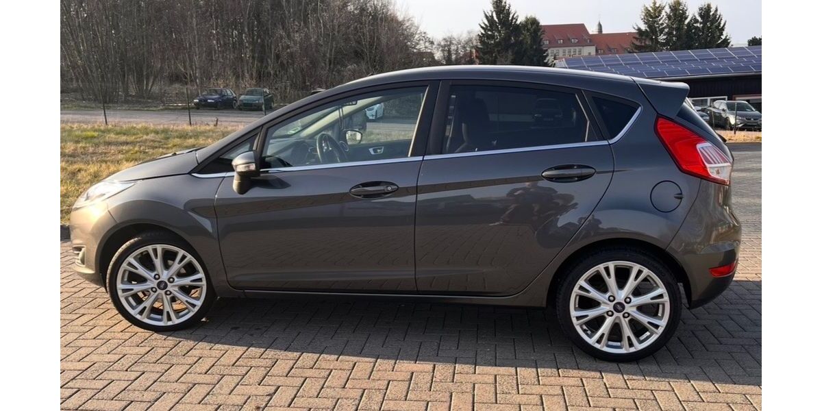 Ford Fiesta 161.000 km 6.500 &euro; Lutherstadt 06295
