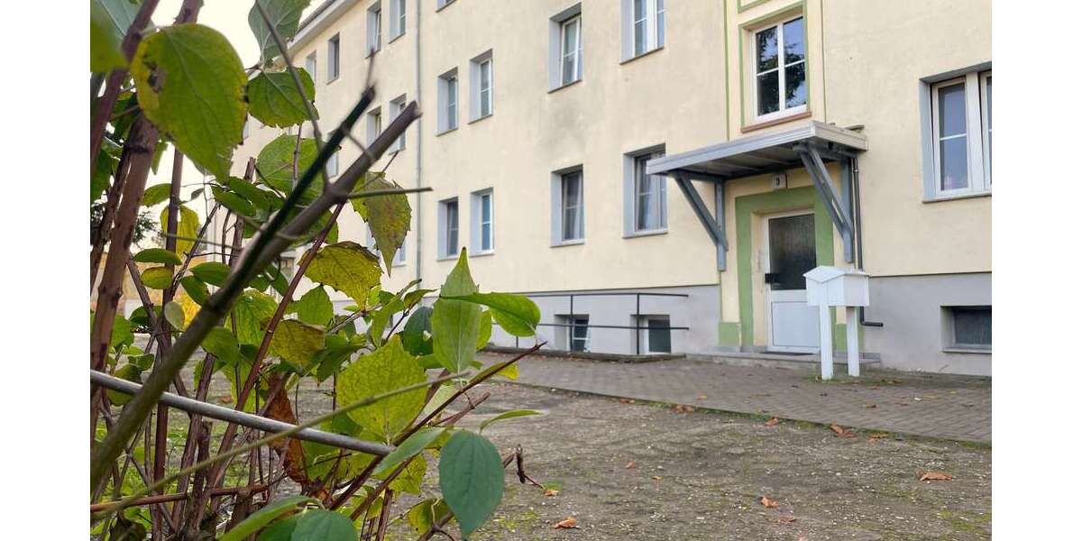 Etagenwohnung Halle (Saale) Frohe Zukunft - 3 Zimmer, 70 m&sup2;, 425&euro; | Angebot:24405712
