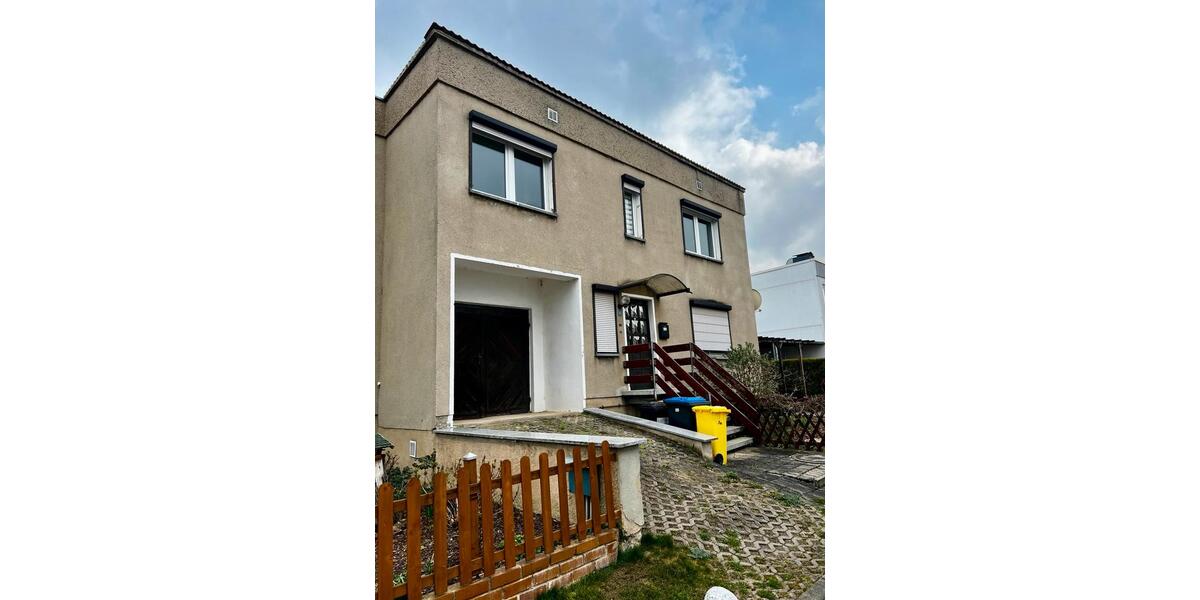 Doppelhaushälfte Landsberg - 4 Zimmer, 108 m&sup2;, 230.000&euro; | Angebot:26121855