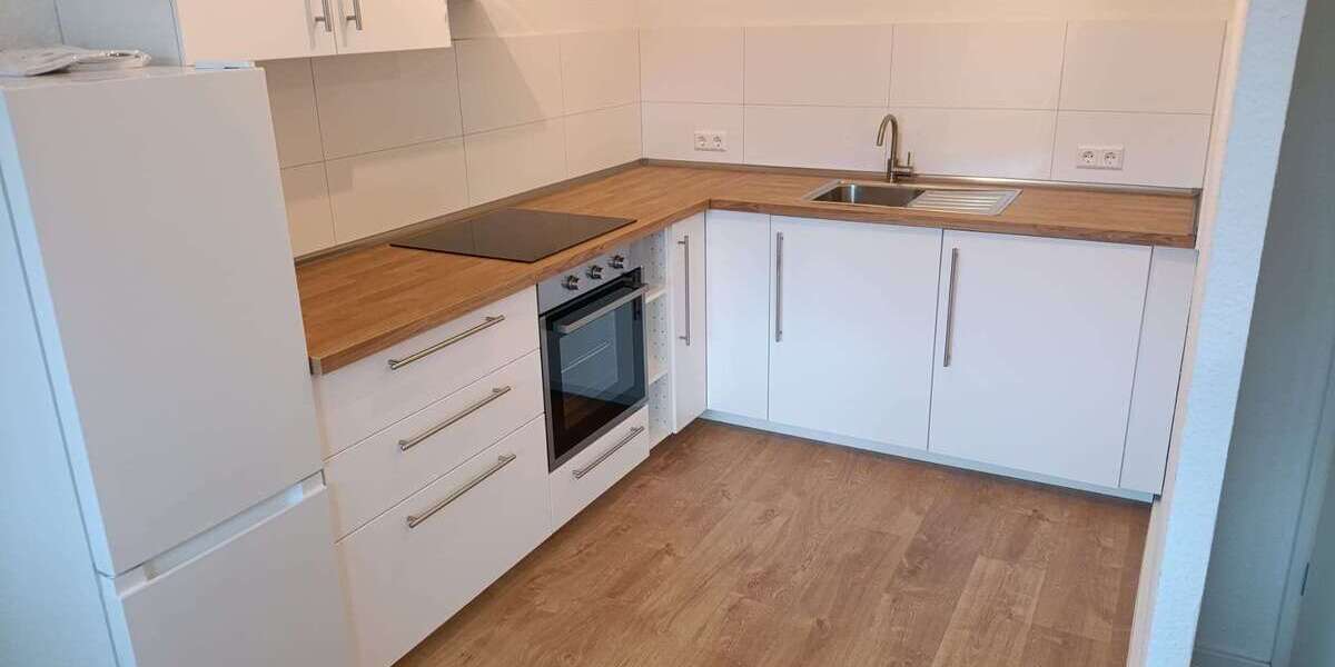 Etagenwohnung Halle Halle-Neustadt - 1 Zimmer, 38 m&sup2;, 350&euro; | Angebot:26846938