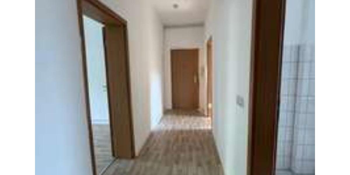 Erdgeschoßwohnung Merseburg - 3 Zimmer, 64 m&sup2;, 360&euro; | Angebot:23566837