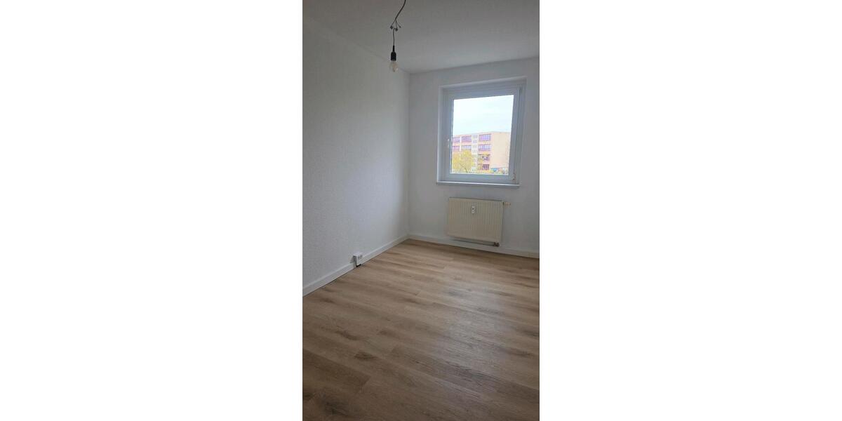 Etagenwohnung Halle (Saale) Gesundbrunnen - 3 Zimmer, 61 m&sup2;, 520&euro; | Angebot:26230969