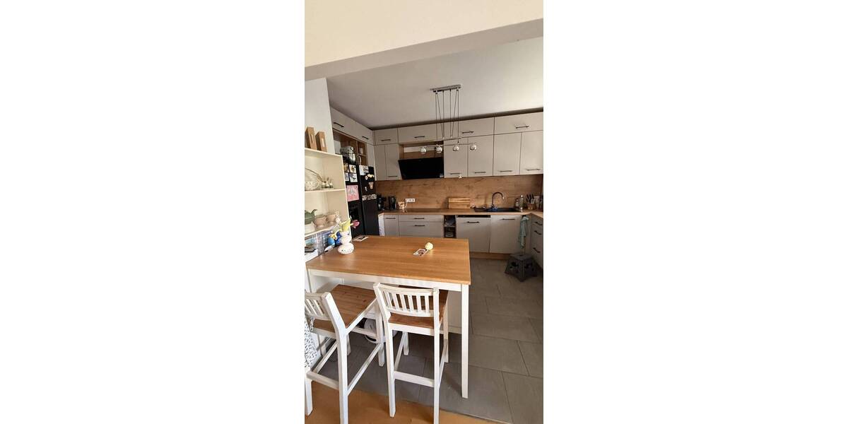 Etagenwohnung Markranstädt Quesitz - 5 Zimmer, 134 m&sup2;, 1.300&euro; | Angebot:26763989
