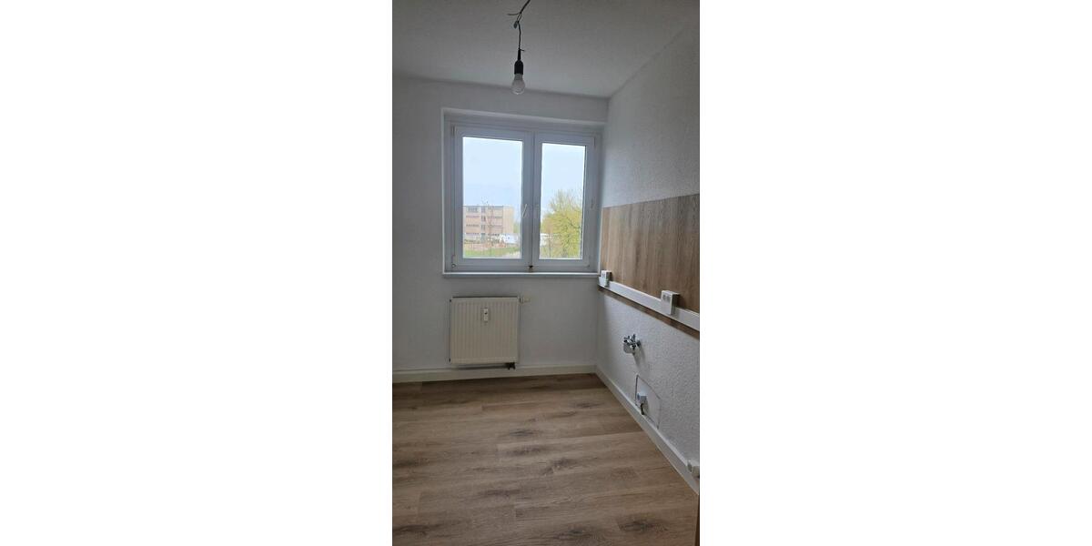 Etagenwohnung Halle (Saale) Gesundbrunnen - 3 Zimmer, 61 m&sup2;, 520&euro; | Angebot:26230969