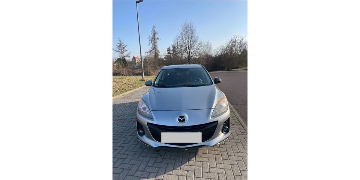 Mazda 3 105.500 km 6.300 &euro; Mücheln (Geisteltal) 06249
