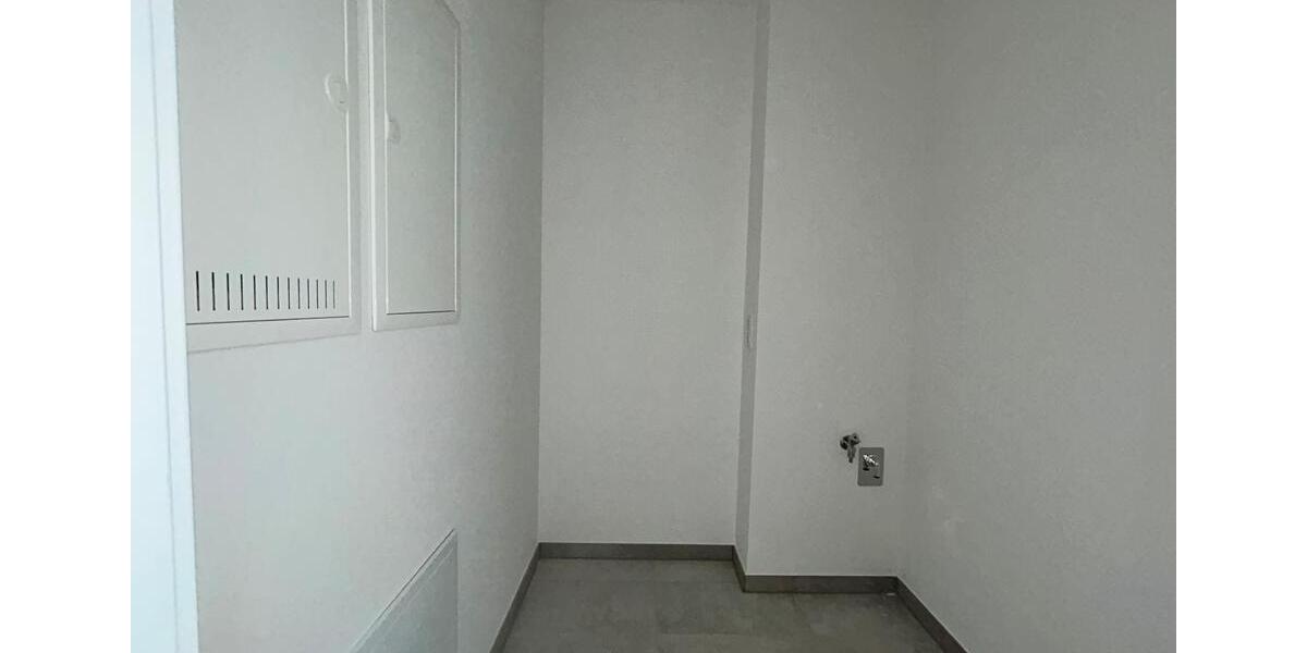 Etagenwohnung Delitzsch - 2 Zimmer, 63 m&sup2;, 819&euro; | Angebot:22893417