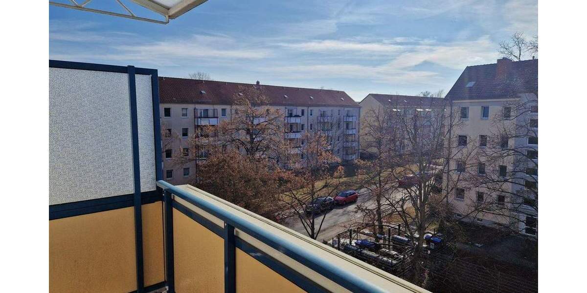 Etagenwohnung Halle (Saale) Gesundbrunnen - 3 Zimmer, 58 m&sup2;, 84.000&euro; | Angebot:25245792