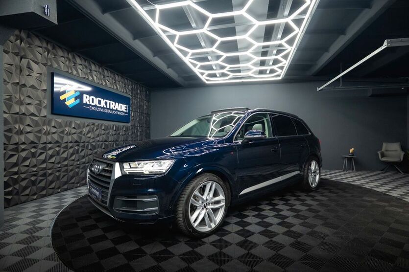 Audi Q7 159.985 km 30.990 € Leipzig 04178