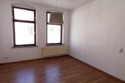 Helle 2 Zimmerwohnung mit Küche & Stellplatz (Jacobstr. 5) 2 zimmer