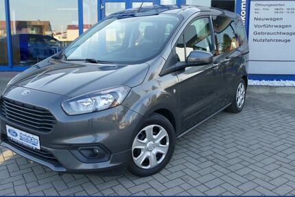 Ford Tourneo Courier 77.255 km 12.490 &euro; Mücheln / Geiseltal 06249