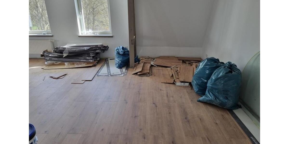 Dachgeschoßwohnung Halle (Saale) Am Wasserturm/Thaerviertel - 5 Zimmer, 160 m&sup2;, 430.000&euro; | Angebot:26308985