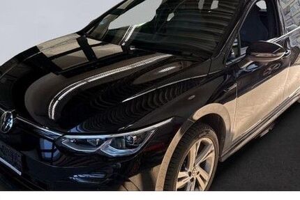 VW Golf 30.107 km 28.920 &euro; Halle (Saale) 06110