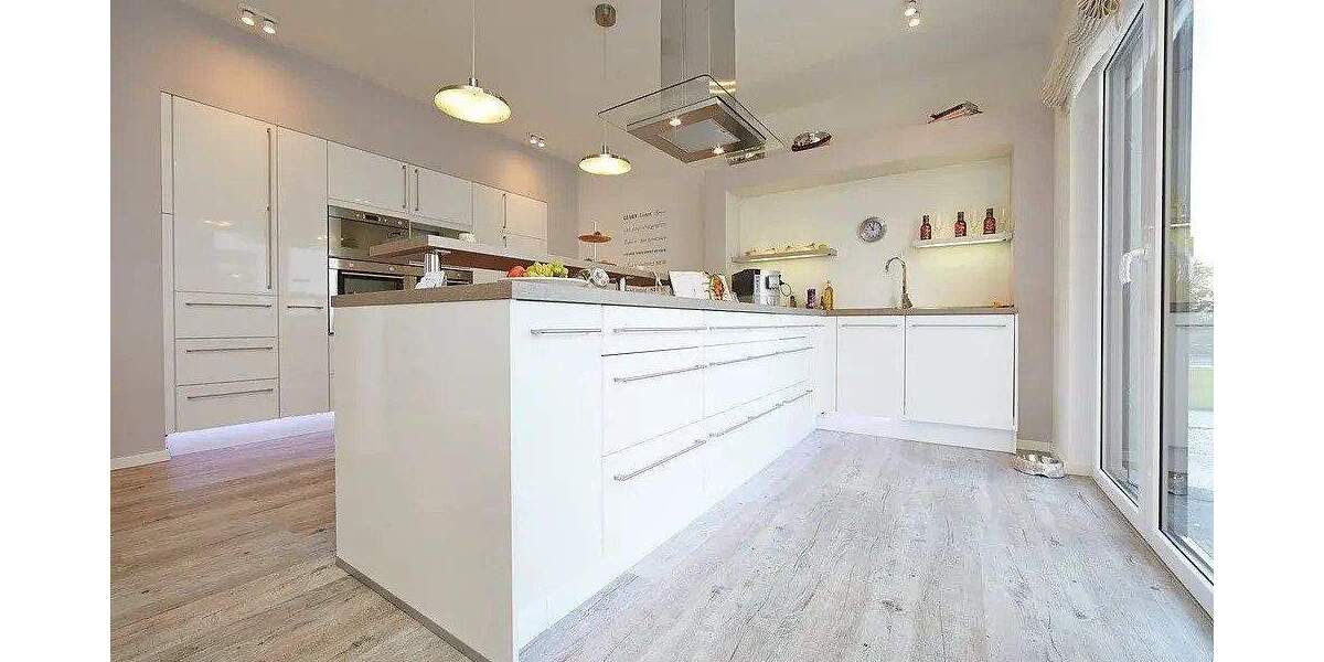 Mehrfamilienhaus, Wohnhaus Lützen - 4 Zimmer, 107 m&sup2;, 332.000&euro; | Angebot:25687696
