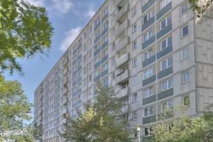 Wohnung Halle Südstadt - 5 Zimmer, 79 m&sup2;, 690&euro; | Angebot:27014075