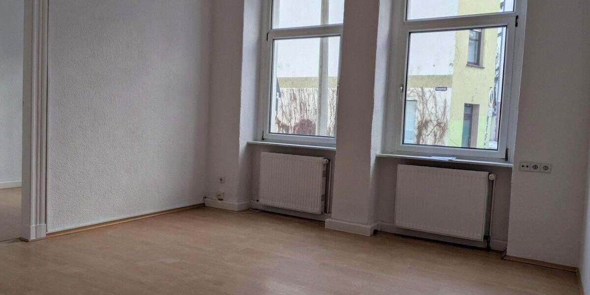 Etagenwohnung Halle Giebichenstein - 2 Zimmer, 60 m&sup2;, 510&euro; | Angebot:24845452