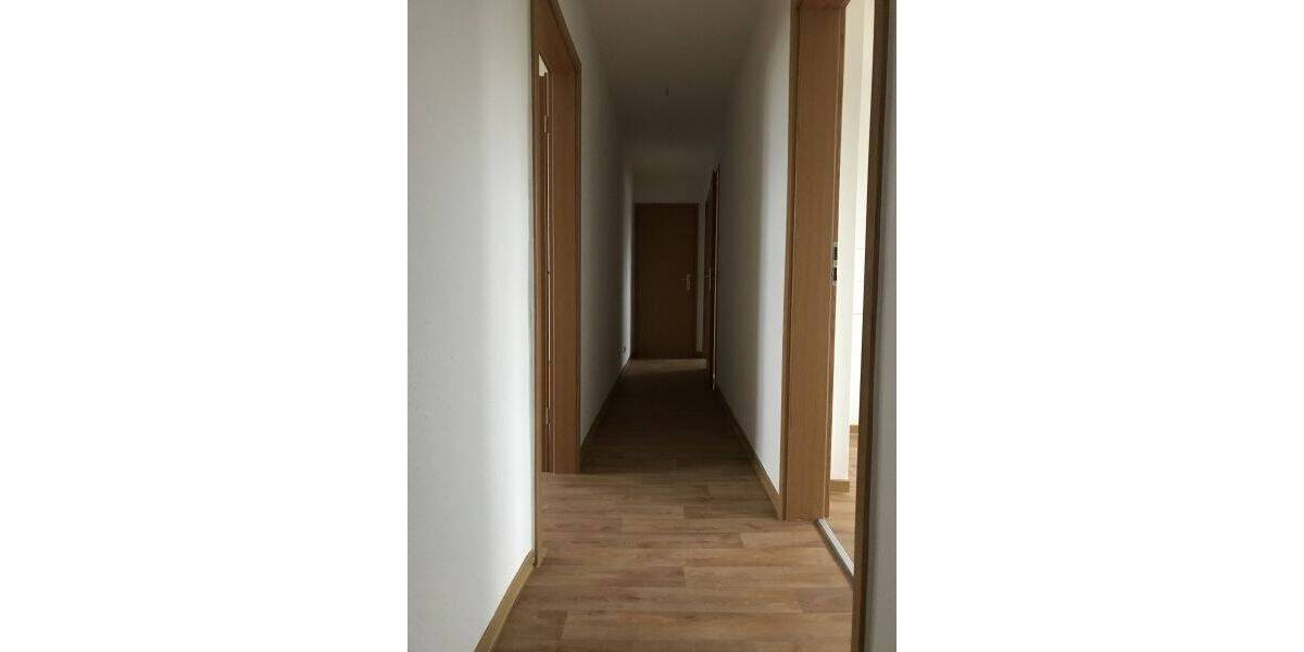 Etagenwohnung Bad Dürrenberg - 3 Zimmer, 58 m&sup2;, 368&euro; | Angebot:26879008