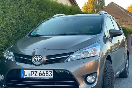 Toyota Verso 117.183 km 12.400 € Brehna 06796