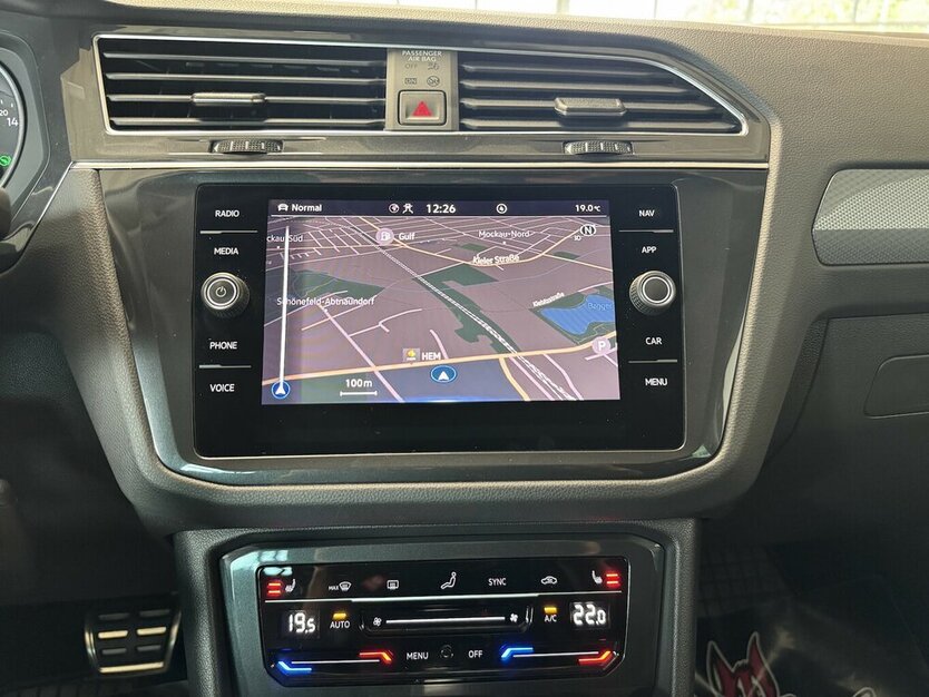 VW Tiguan 1.5 DSG/Led/Navi/Spur/ACC/Garantie 2027 40.000 km 26.490 € Leipzig 04347