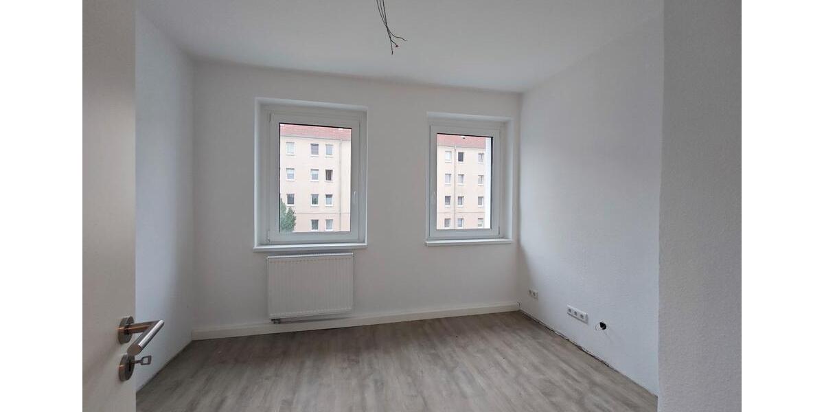 Etagenwohnung Merseburg - 4 Zimmer, 108 m&sup2;, 705&euro; | Angebot:26462684