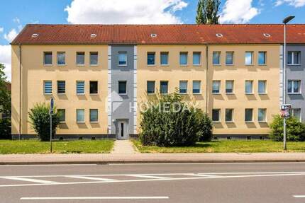 Lichtdurchflutete Etagenwohnung mit Balkon und Stellplatz in begehrter Lage von Merseburg 2 zimmer