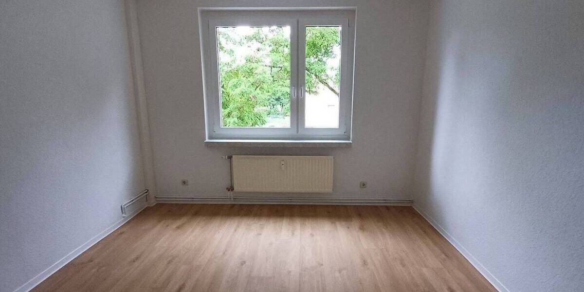 Etagenwohnung Merseburg Neumarkt (Vorstadt) - 4 Zimmer, 73 m&sup2;, 493&euro; | Angebot:26786952