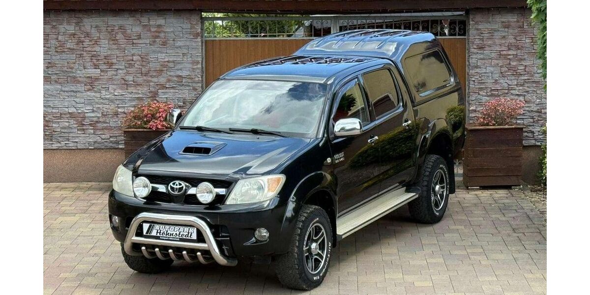 Toyota Hilux 243.056 km 12.900 &euro; Salzatal 06198