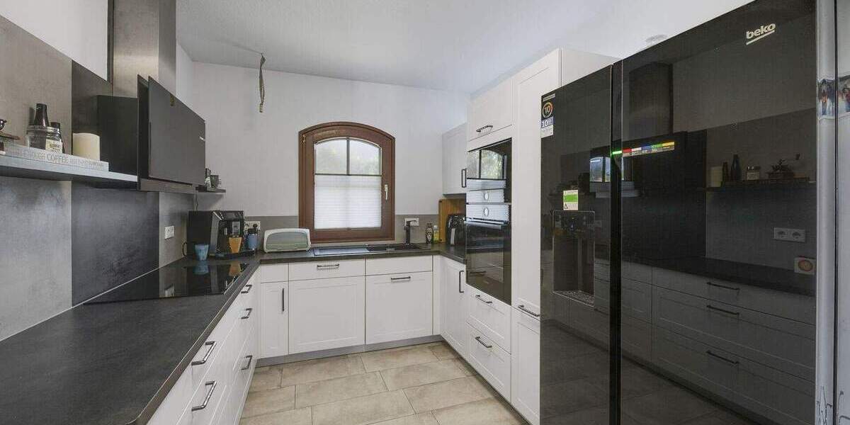 Einfamilienhaus Halle Reideburg - 7 Zimmer, 222 m&sup2;, 599.900&euro; | Angebot:25694616