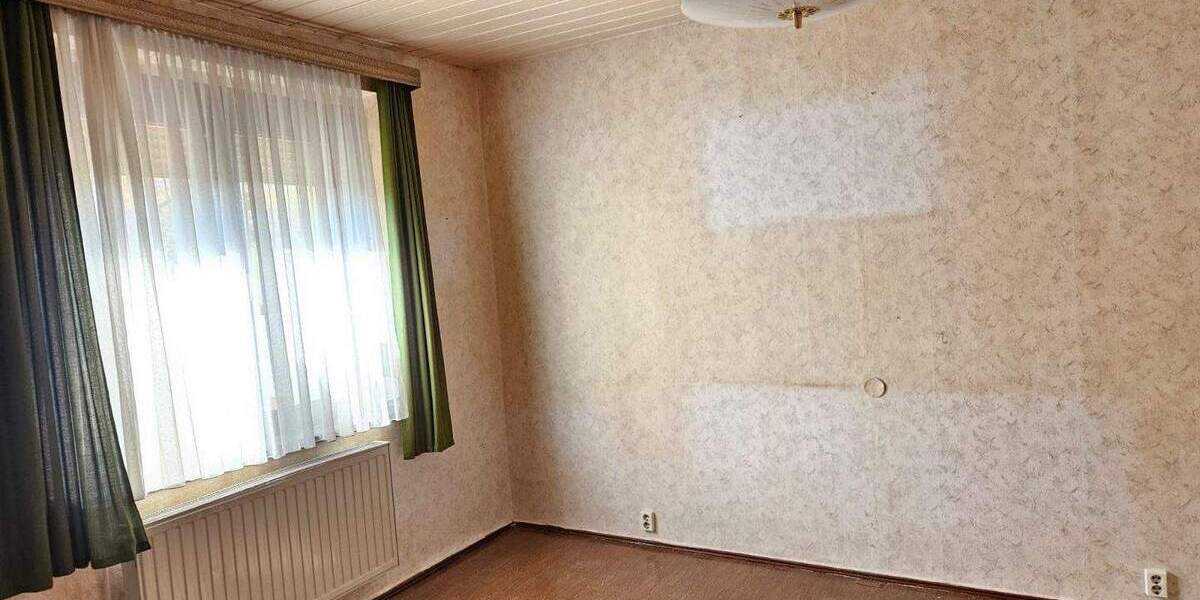 Reihenendhaus Lutherstadt Eisleben - 4 Zimmer, 97 m&sup2;, 59.500&euro; | Angebot:25709115