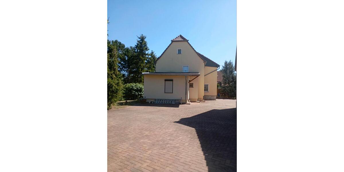 Einfamilienhaus Bad Dürrenberg - 7 Zimmer, 140 m&sup2;, 450.000&euro; | Angebot:27225181