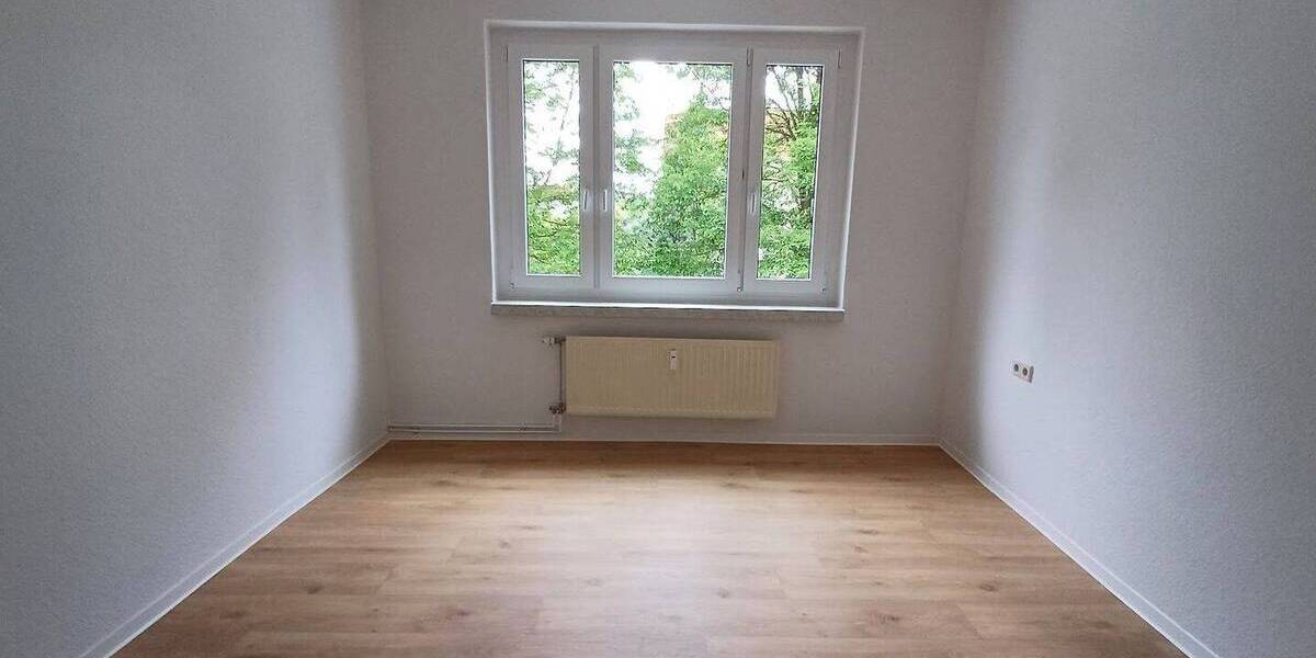 Etagenwohnung Merseburg Neumarkt (Vorstadt) - 4 Zimmer, 73 m&sup2;, 493&euro; | Angebot:26786952