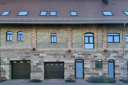 Wohnung Querfurt - 6 Zimmer, 211 m&sup2;, 1.200&euro; | Angebot:23794281