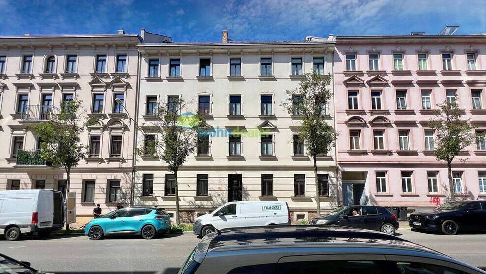 Leipzig-Wahren - Gemütliche 3 Zimmer Wohnung mit Badewanne, Dusche, Balkon und Keller