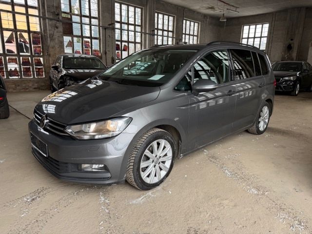 VW Touran 176.000 km 10.890 &euro; Halle 06118