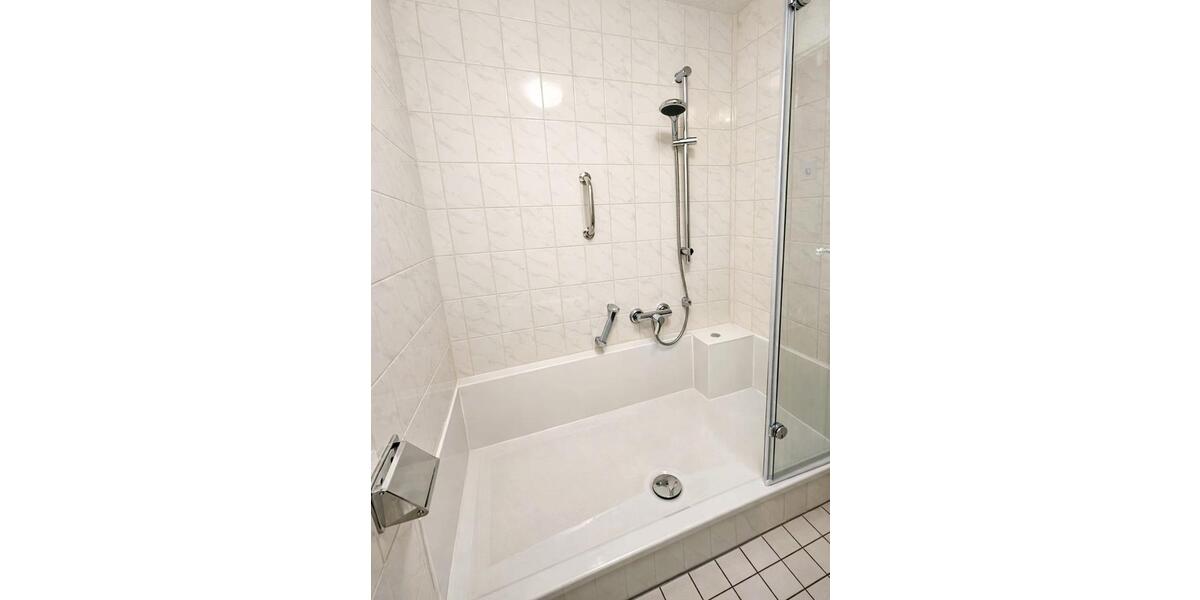 Etagenwohnung Markranstädt - 2 Zimmer, 35 m&sup2;, 420&euro; | Angebot:24813079