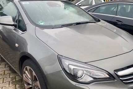 Opel Cascada 45.000 km 14.900 &euro; Halle/Saale 06116