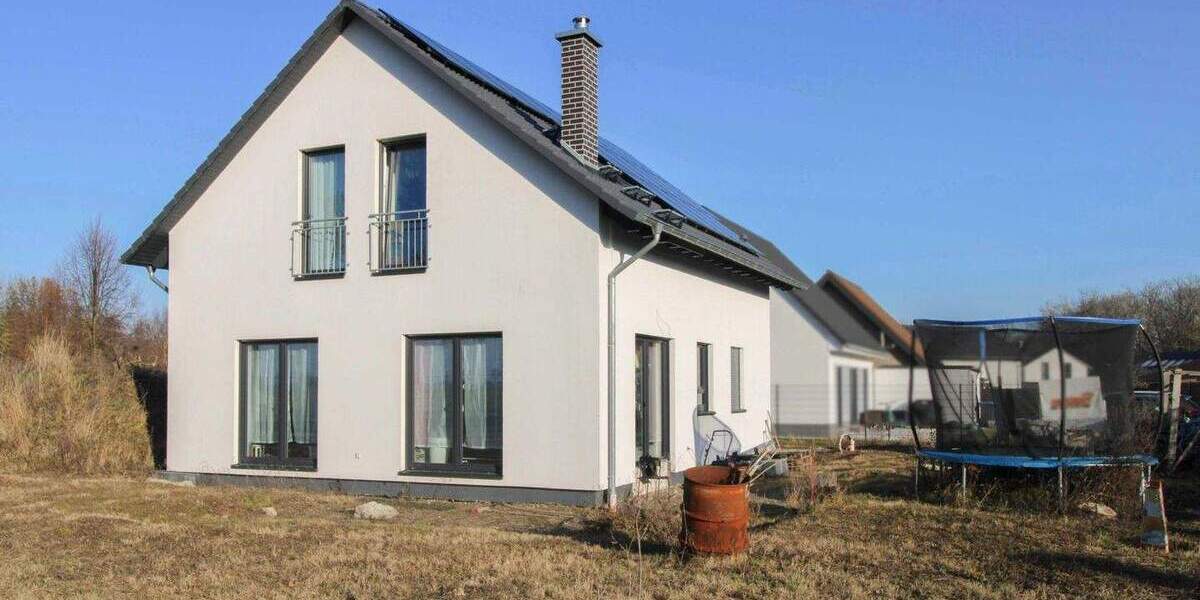 Einfamilienhaus Zörbig Quetzdölsdorf - 5 Zimmer, 145 m&sup2;, 378.000&euro; | Angebot:25096000