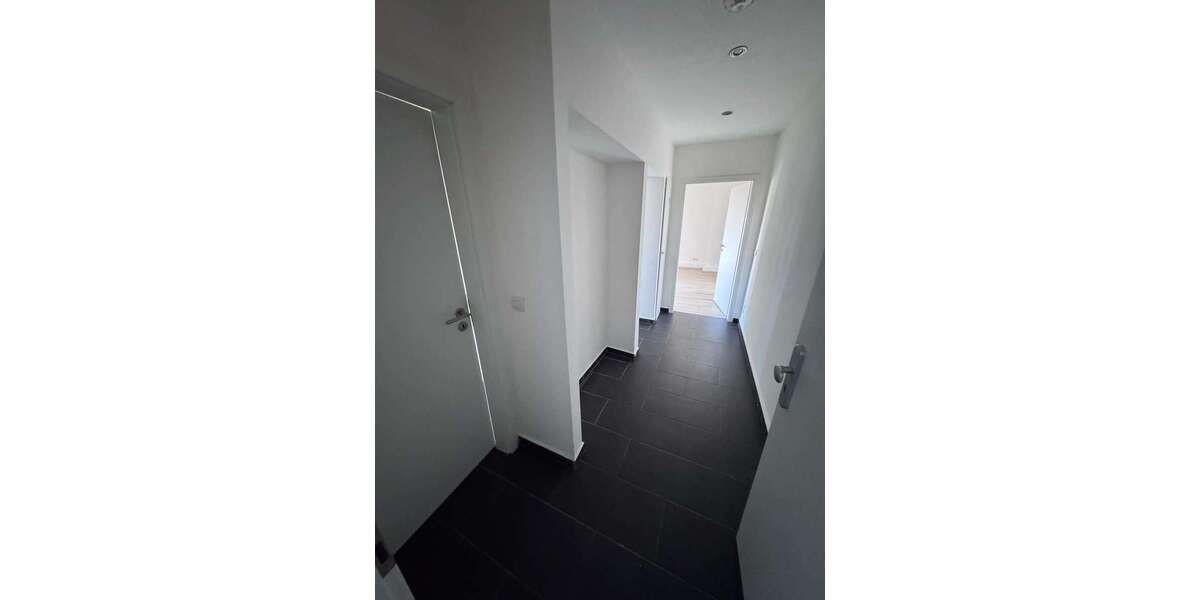 Etagenwohnung Wolfen (Krondorf) Wolfen - 2 Zimmer, 50 m&sup2;, 320&euro; | Angebot:25374686