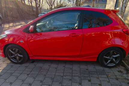 Mazda 2 113.850 km 3.800 &euro; Merseburg, Stadt 06217