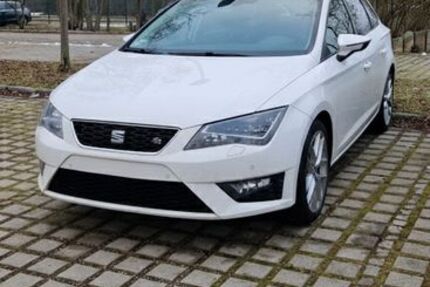 Seat Leon 192.697 km 8.300 &euro; Bitterfeld 06749