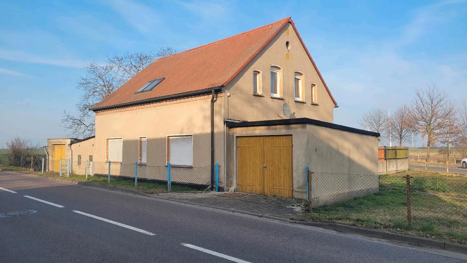 Charmantes Einfamilienhaus mit großem Grundstück