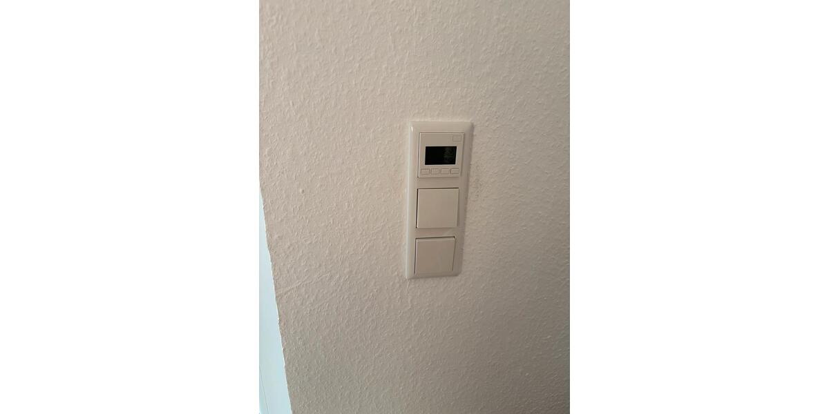 Dachgeschoßwohnung Halle (Saale) Dölau - 2 Zimmer, 70 m&sup2;, 180.000&euro; | Angebot:26129852