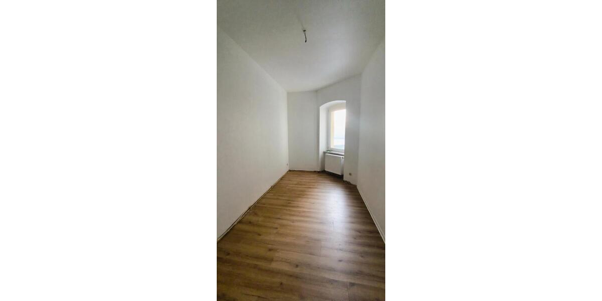 Erdgeschoßwohnung Halle (Saale) Damaschkestraße - 3 Zimmer, 80 m&sup2;, 720&euro; | Angebot:24795077