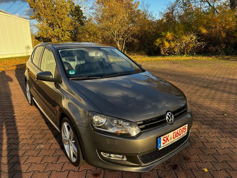 VW Polo 239.000 km 3.299 € HALLE 06116