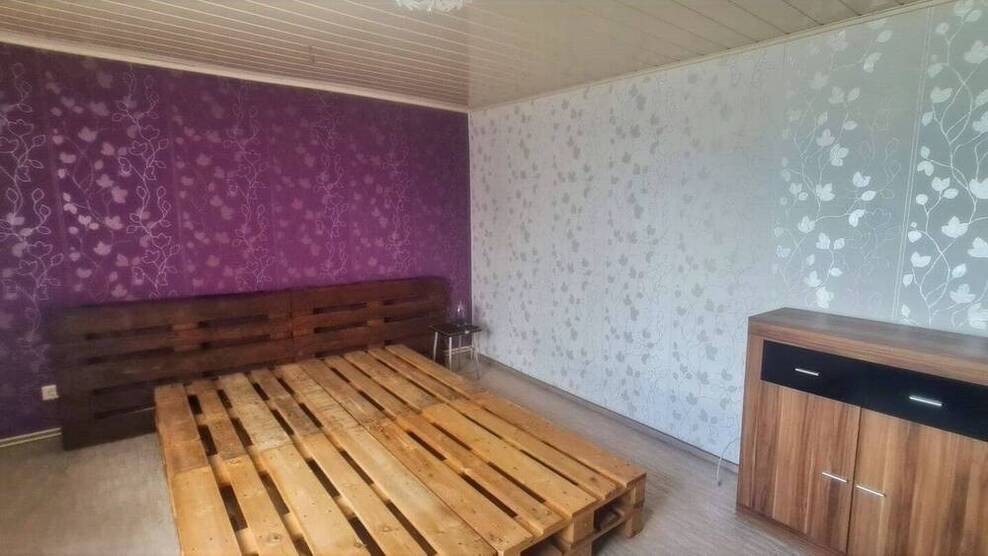 Charmante Doppelhaushälfte mit großem Grundstück in Stedten (Seegebiet Mansfelder Land)