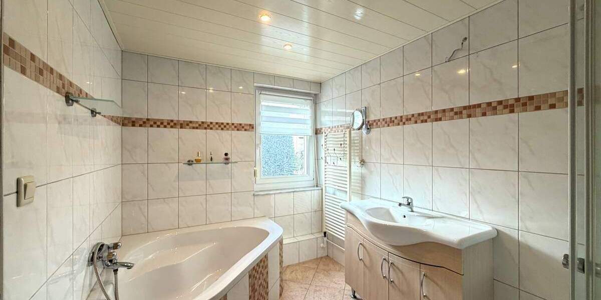 Doppelhaushälfte Sandersdorf-Brehna Sandersdorf - 6 Zimmer, 118 m&sup2;, 150.000&euro; | Angebot:24760765