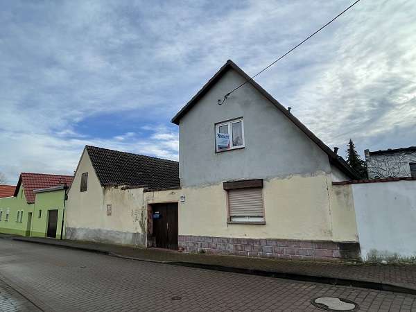 Haus zum Kaufen in Könnern 61.900 € 110 m²