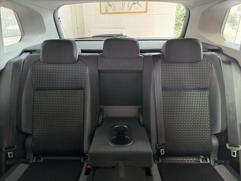 VW Tiguan 1.5 DSG/Led/Navi/Spur/ACC/Garantie 2027 40.000 km 26.490 € Leipzig 04347