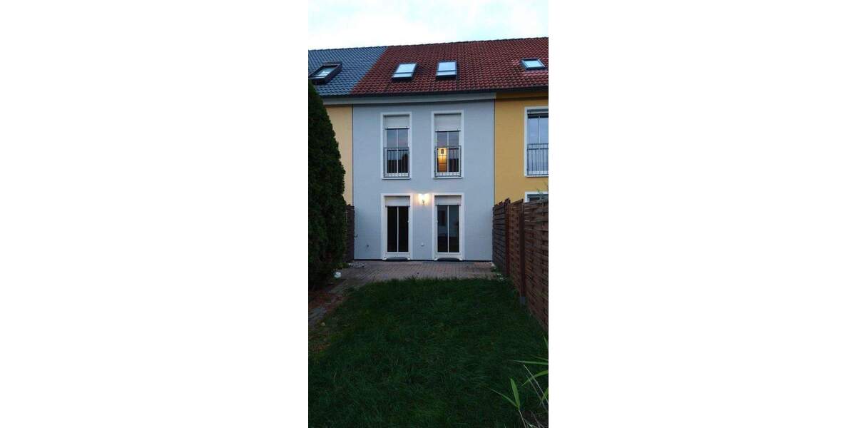 Reihenmittelhaus Merseburg - 4 Zimmer, 121 m&sup2;, 278.000&euro; | Angebot:25879472