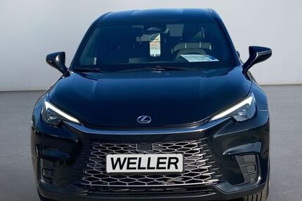Lexus LBX